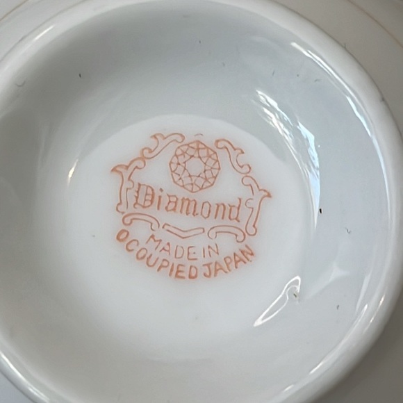 Diamond Asian Inspired Teacup and Saucer - Picture 8 of 9